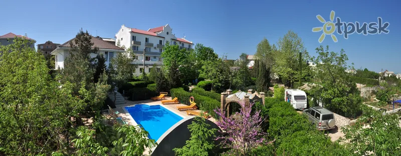 Фото отеля Афалина 3* Севастополь Крым экстерьер и бассейны