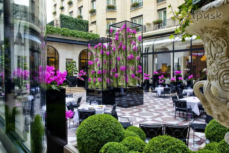 Фото отеля Four Seasons George V 4* Paryžius Prancūzija išorė ir baseinai