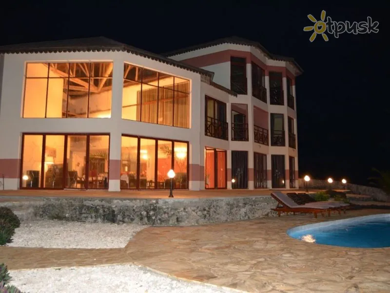 Фото отеля Villa Fleur De Lys 4* Makunduči Tanzānija ārpuse un baseini