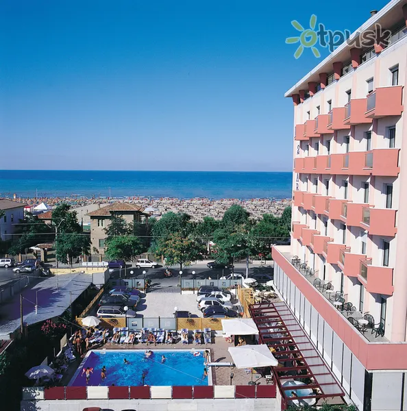 Фото отеля Due Mari Hotel 4* Rimini Itālija ārpuse un baseini