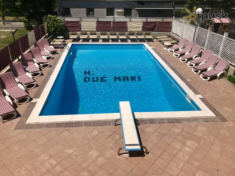 Фото отеля Due Mari Hotel 4* Riminis Italija išorė ir baseinai