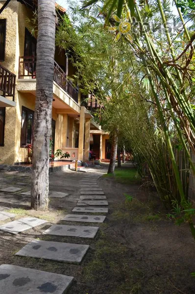 Фото отеля Rang Garden Bungalow 3* Фантьет Вьетнам экстерьер и бассейны