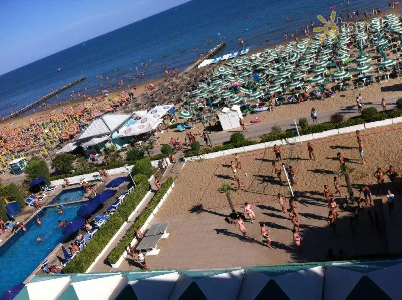 Фото отеля Minisoleron 3* Лідо Ді Езоло Італія пляж
