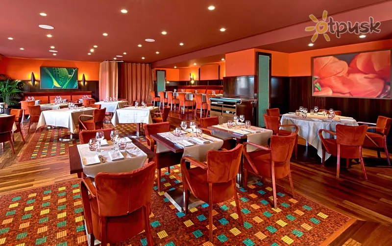 Фото отеля Hyatt Regency Nice Palais de la Mediterranee 5* Ницца Франция бары и рестораны