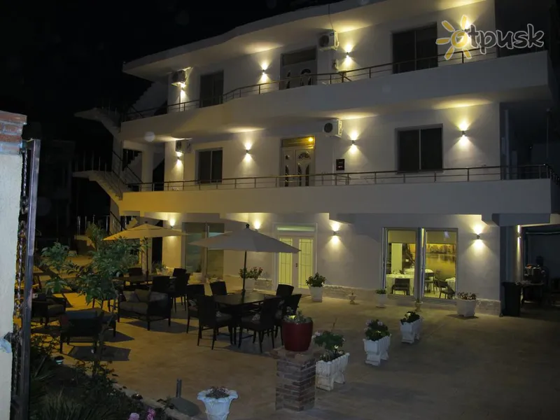 Фото отеля Nika Hotel 3* Vlore Albānija ārpuse un baseini