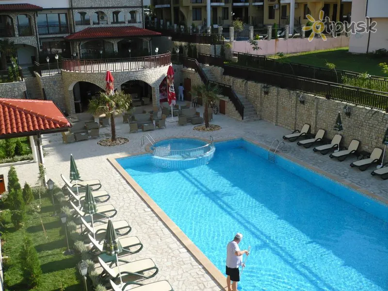 Фото отеля Амфора 3* Svētā Vlasa Bulgārija ārpuse un baseini