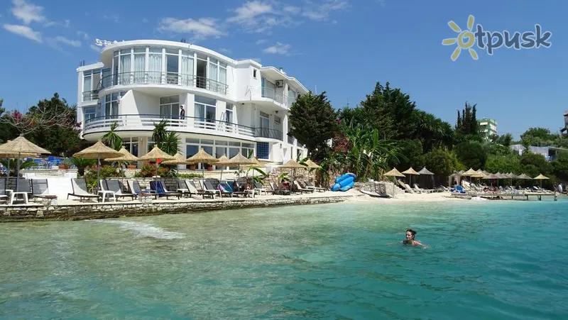 Фото отеля Abalone Ksamil Hotel 3* Ksamilas Albanija išorė ir baseinai