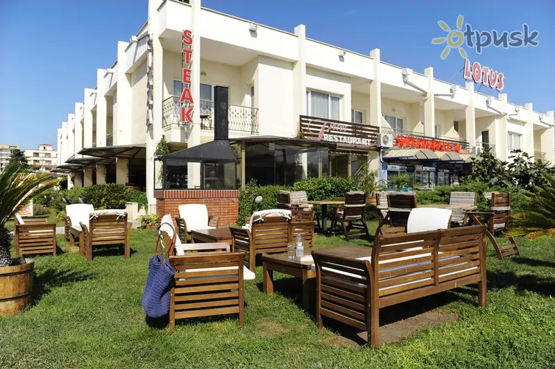 Фото отеля Lotus Hotel 3* Сонячний берег Болгарія екстер'єр та басейни