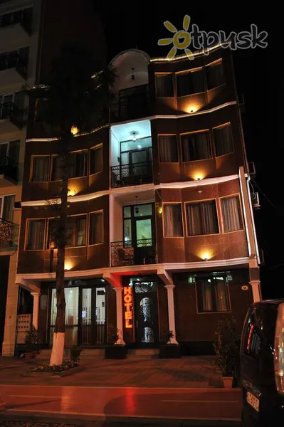 Фото отеля Dadiani Hotel 3* Batumi Gruzija ārpuse un baseini