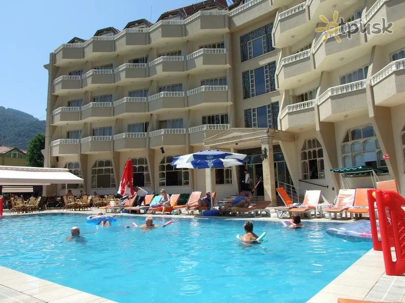Фото отеля Club Selen Hotel Icmeler 3* Marmaris Turkija išorė ir baseinai