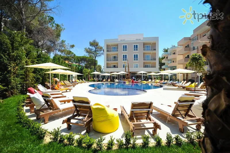 Фото отеля Sandy Beach Resort 4* Дуррес Албания экстерьер и бассейны