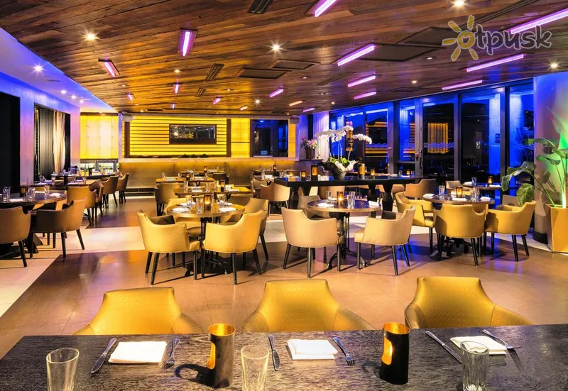 Фото отеля Hilton Bentley Miami — South Beach 4* Майами США бары и рестораны