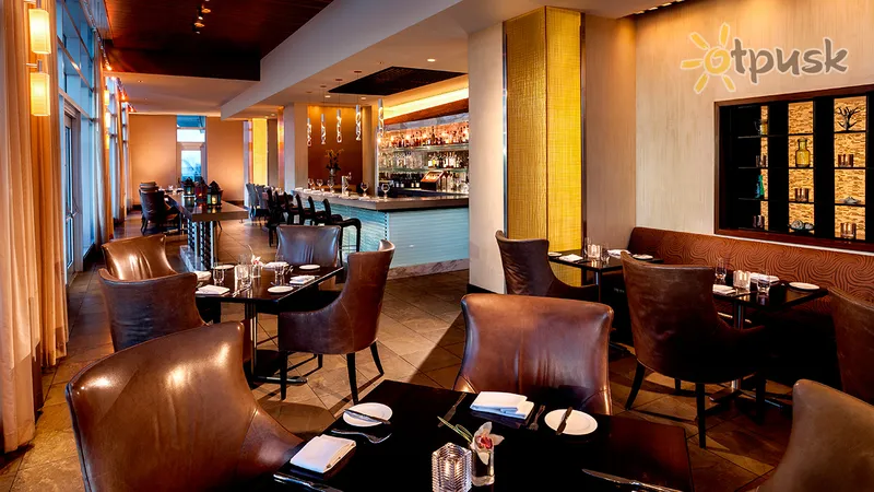 Фото отеля The Ritz-Carlton Bal Harbour - Miami 5* Майамі США бари та ресторани