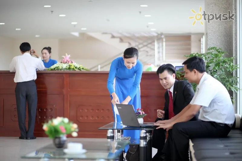 Фото отеля Blue Sea Hotel 2* Вунгтау Вьетнам лобби и интерьер