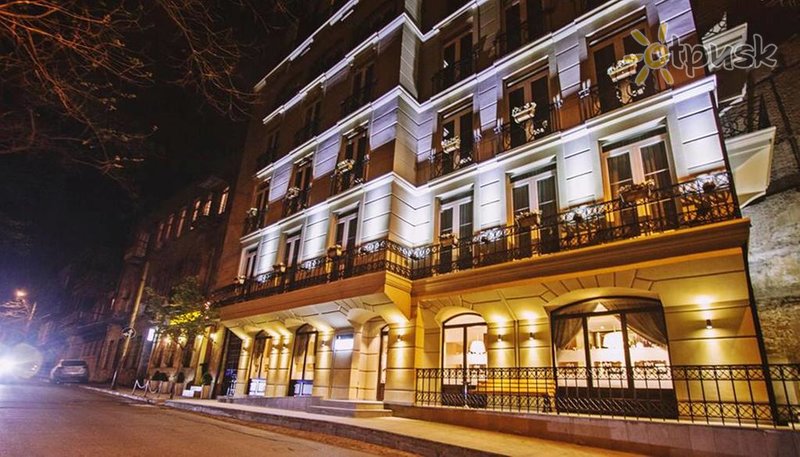 Фото отеля A5 Hotel 4* Тбилиси Грузия экстерьер и бассейны