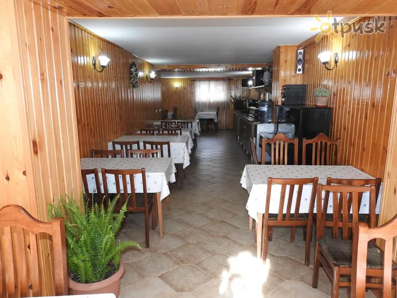 Фото отеля Edelweiss 2* Бакуріані Грузія бари та ресторани