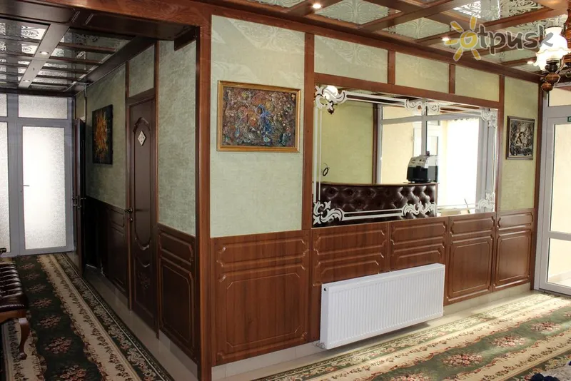 Фото отеля Villa Exclusive 3* Khmiļņiks Ukraina vestibils un interjers