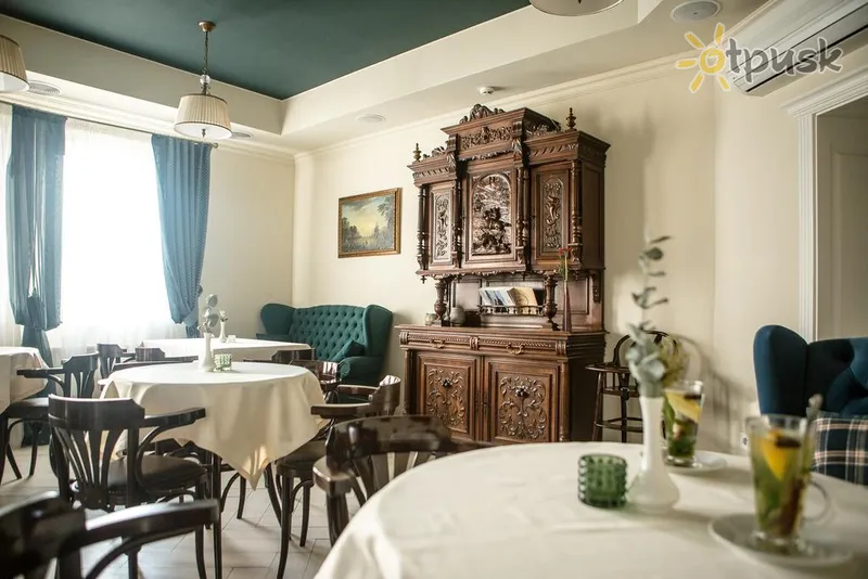 Фото отеля Churchill-Inn 2* Vinica Ukraina barai ir restoranai