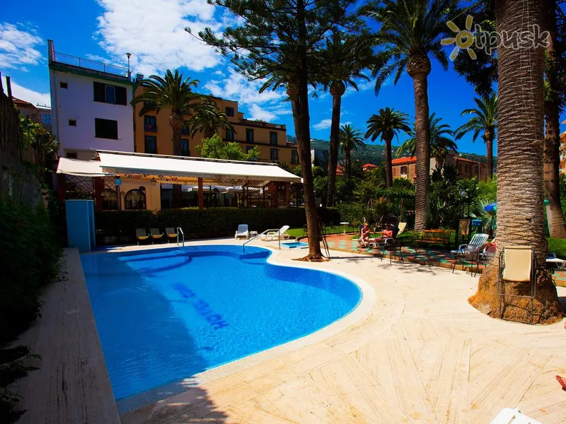 Фото отеля Eden Hotel 3* Сорренто Італія екстер'єр та басейни