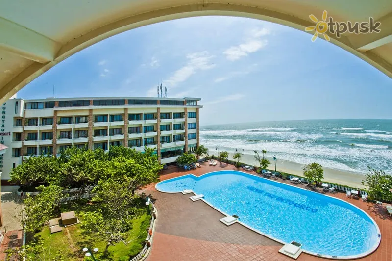 Фото отеля Vung Tau Intourco Resort 4* Вунгтау Вьетнам экстерьер и бассейны