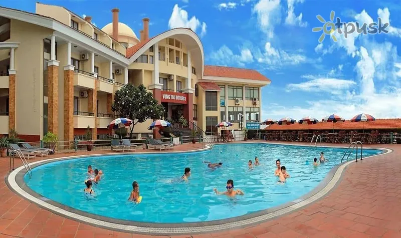Фото отеля Vung Tau Intourco Resort 4* Вунгтау Вьетнам экстерьер и бассейны