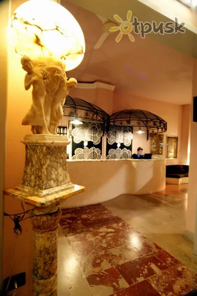Фото отеля Liberty Hotel 3* Viareggio Italija fojė ir interjeras
