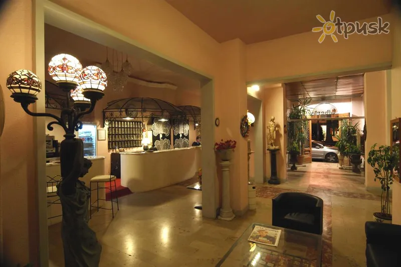 Фото отеля Liberty Hotel 3* Viareggio Itālija vestibils un interjers