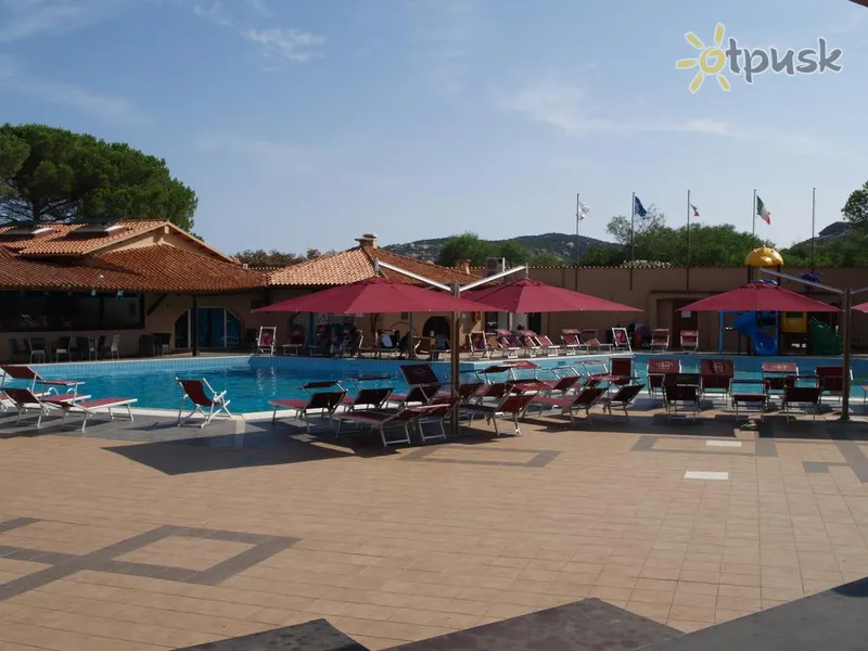 Фото отеля Club Esse Cala Bitta 3* о. Сардиния Италия экстерьер и бассейны