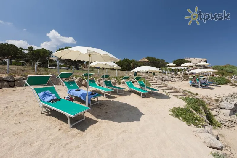 Фото отеля Grand Relais Dei Nuraghi 5* о. Сардинія Італія пляж