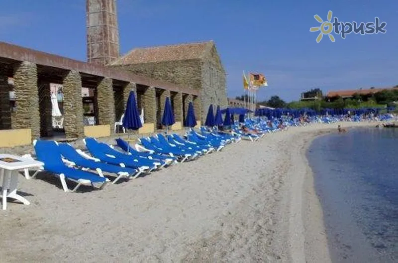 Фото отеля Le Tonnare Village 4* о. Сардинія Італія пляж