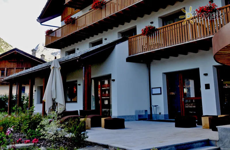 Фото отеля Montana Lodge & Spa 5* Courmayeur Italija išorė ir baseinai