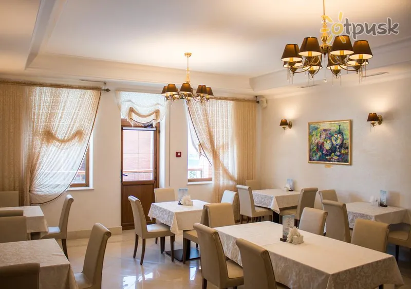 Фото отеля Villa SanRemo Resort & Spa 3* Кирилівка Україна бари та ресторани