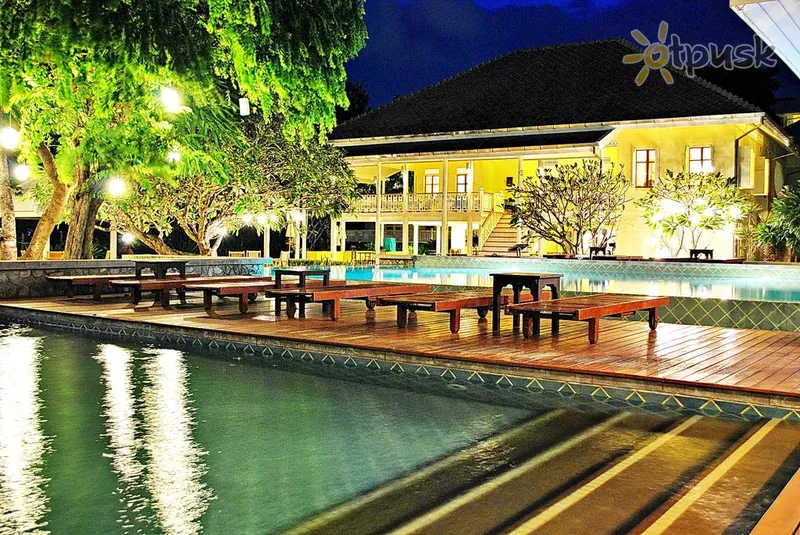 Фото отеля Baan Bayan Beachfront Hotel 4* Ча-Ам & Хуа Хін Таїланд екстер'єр та басейни