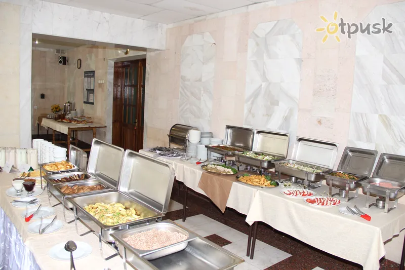 Фото отеля Санаторий Ивушка 1* Kremenčuga Ukraina bāri un restorāni
