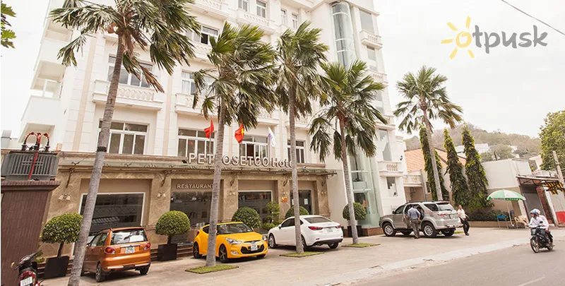 Фото отеля Petrosetco Hotel 3* Вунгтау Вьетнам экстерьер и бассейны