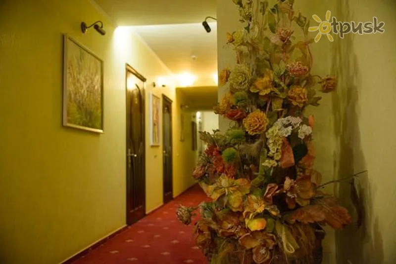 Фото отеля Любе 3* Chmelnickis Ukraina kambariai
