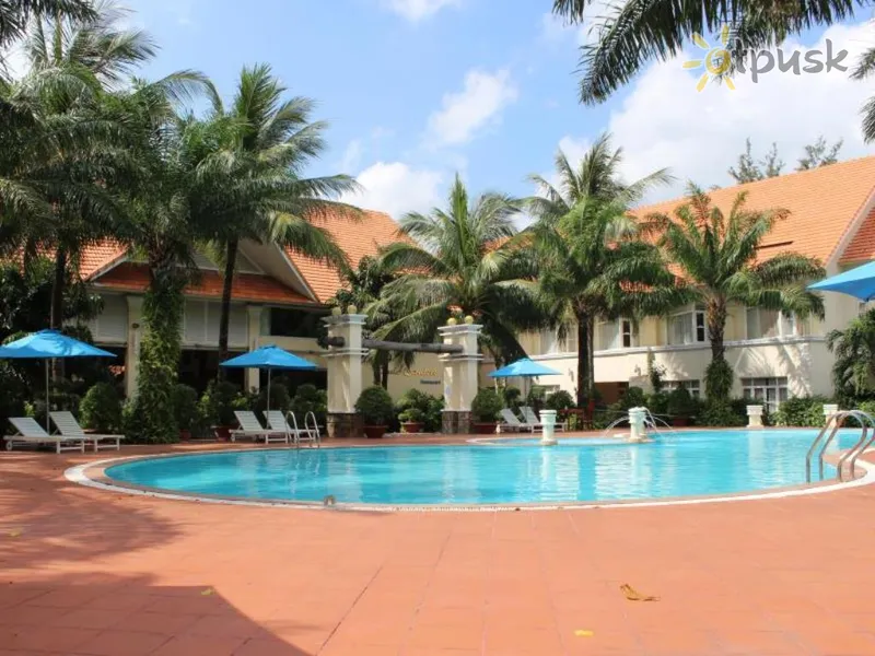 Фото отеля Saigon Con Dao Resort 3* о. Кон Дао В'єтнам екстер'єр та басейни