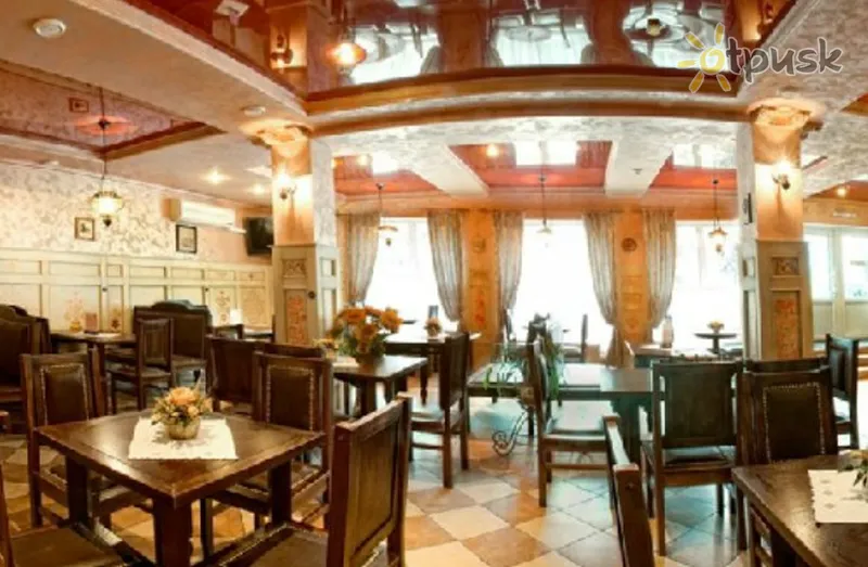 Фото отеля Околиця 1* Рівне Україна бари та ресторани