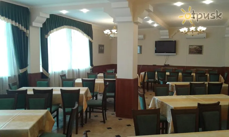 Фото отеля Вершник 2* Čerkasai Ukraina barai ir restoranai