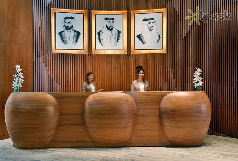 Фото отеля DoubleTree by Hilton Dubai — Business Bay 4* Дубай ОАЭ лобби и интерьер