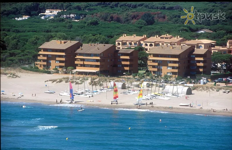 Фото отеля Apartaments Beach & Golf Resort 3* Коста Брава Іспанія пляж