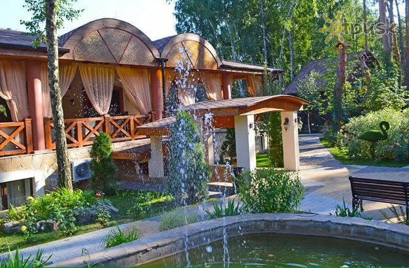 Фото отеля Вілла Віта 3* Київ Україна екстер'єр та басейни