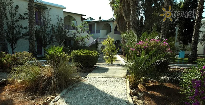 Фото отеля Merit Cyprus Gardens Holiday Village & Casino 4* Фамагуста Кипр экстерьер и бассейны
