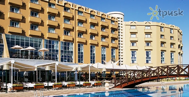 Фото отеля Merit Park 5* Кириния Кипр экстерьер и бассейны