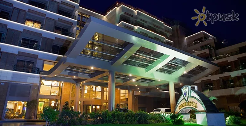 Фото отеля Merit Royal Hotel & Casino 5* Кірінія Кіпр екстер'єр та басейни