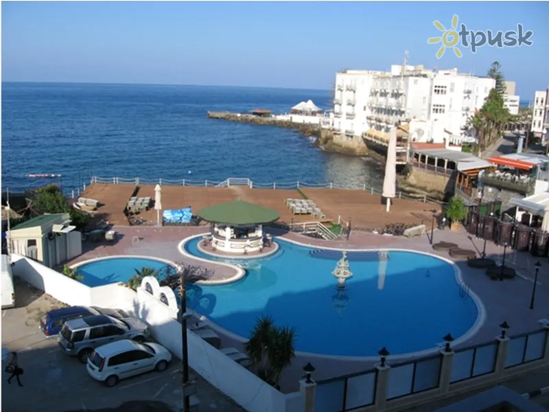 Фото отеля Rocks Hotel & Casino 5* Kirenija Kipras išorė ir baseinai