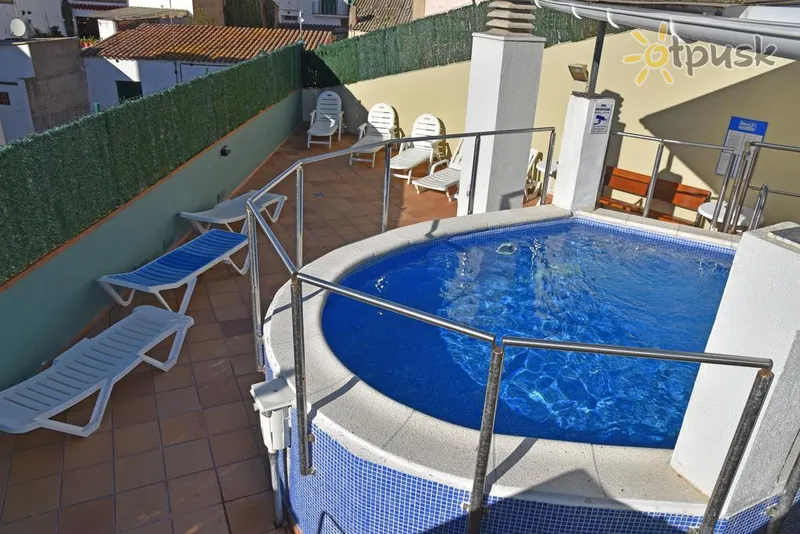 Фото отеля AR Dosjoimi Apartments 1* Коста Брава Іспанія екстер'єр та басейни