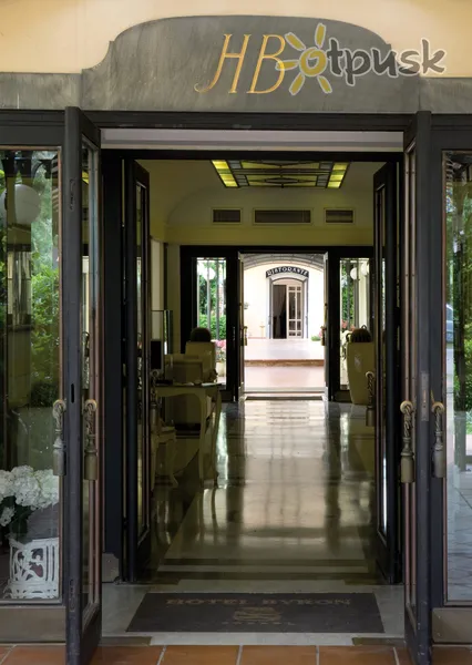 Фото отеля Byron Hotel 5* Форте-дей-Марми Италия экстерьер и бассейны