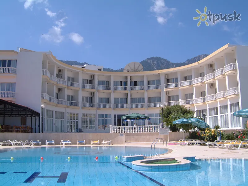 Фото отеля Sempati Hotel 3* Kirēnija Kipra ārpuse un baseini