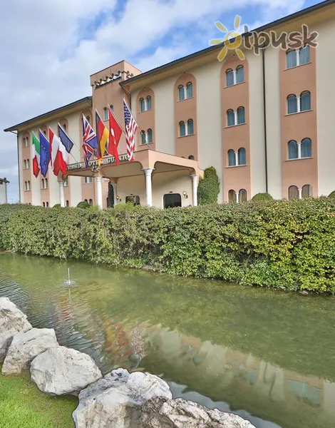 Фото отеля Best Western Grand Hotel Guinigi 4* Lucca Italija išorė ir baseinai